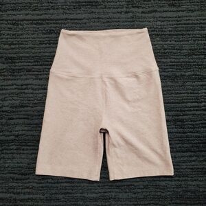 Beyond Yoga Size S Greige Spacedye Keep Pace 5" Biker Shorts